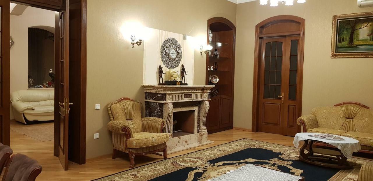 Gulluoglu Royal Suite Luxury Apartment Bakú Exterior foto