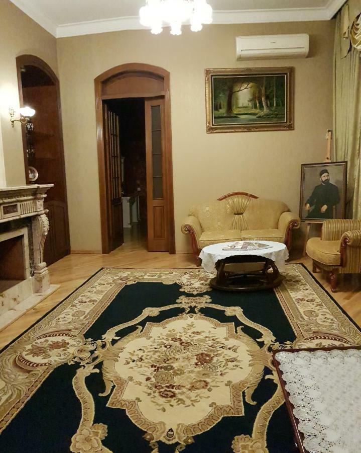 Gulluoglu Royal Suite Luxury Apartment Bakú Exterior foto