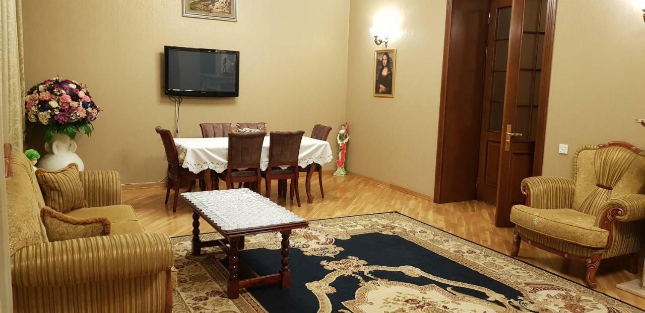 Gulluoglu Royal Suite Luxury Apartment Bakú Exterior foto